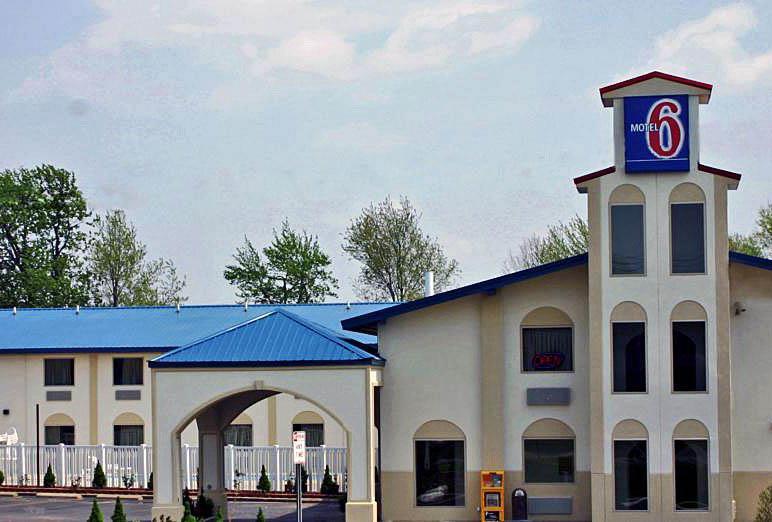 Motel 6-Urbana, Il Шампейн Екстериор снимка